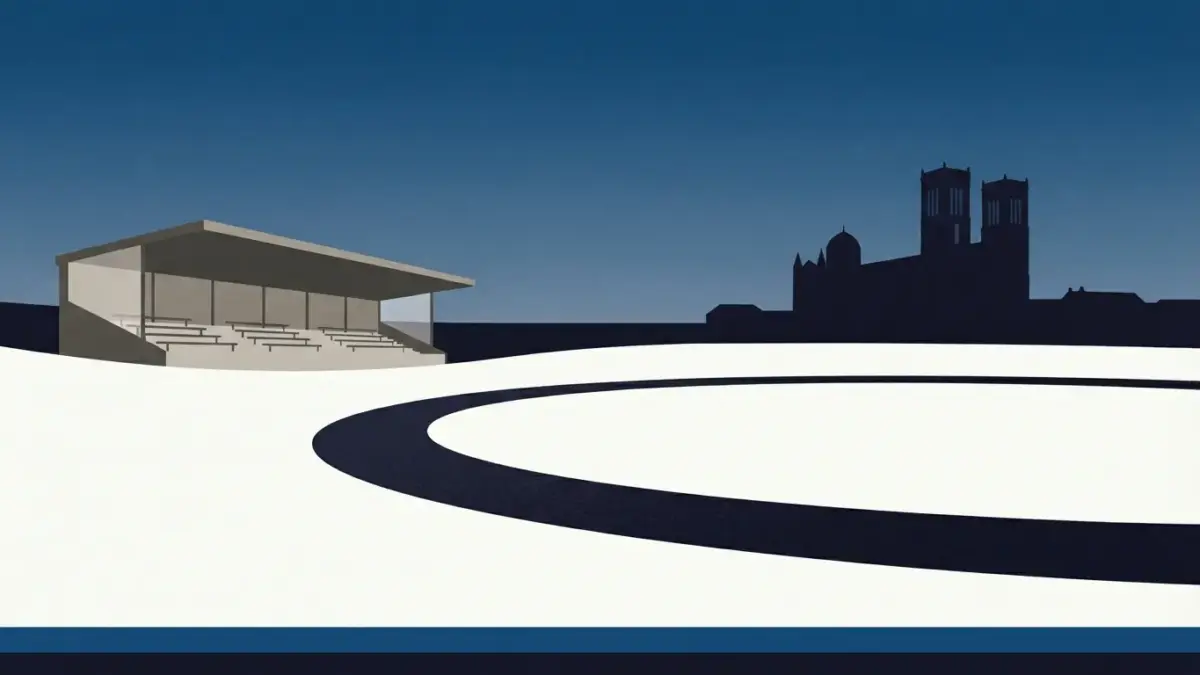 Illustrierte Tribüne an ovaler Bahnkurve vor Domsilhouette, Stadion in Worms